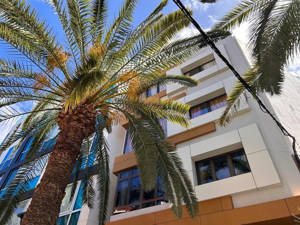 Hjs Guest House - The Majestic Loft Las Palmas de Gran Canaria Exterior photo